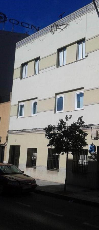Hello Villarreal Suites Vila-real Εξωτερικό φωτογραφία